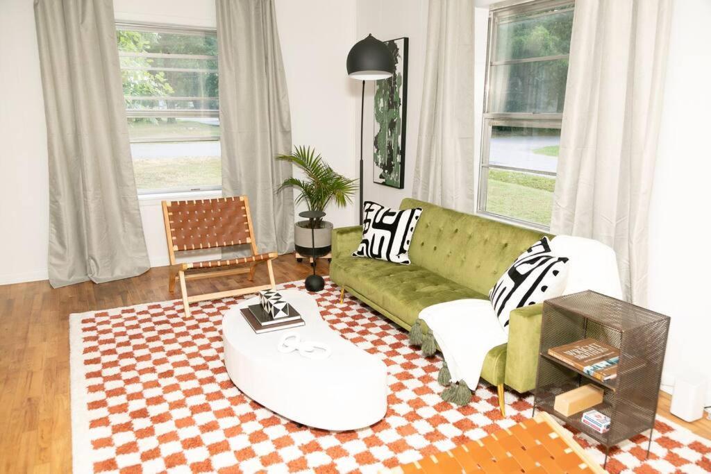 The Willa On 7Th, Located In Downtown Bentonville! Εξωτερικό φωτογραφία